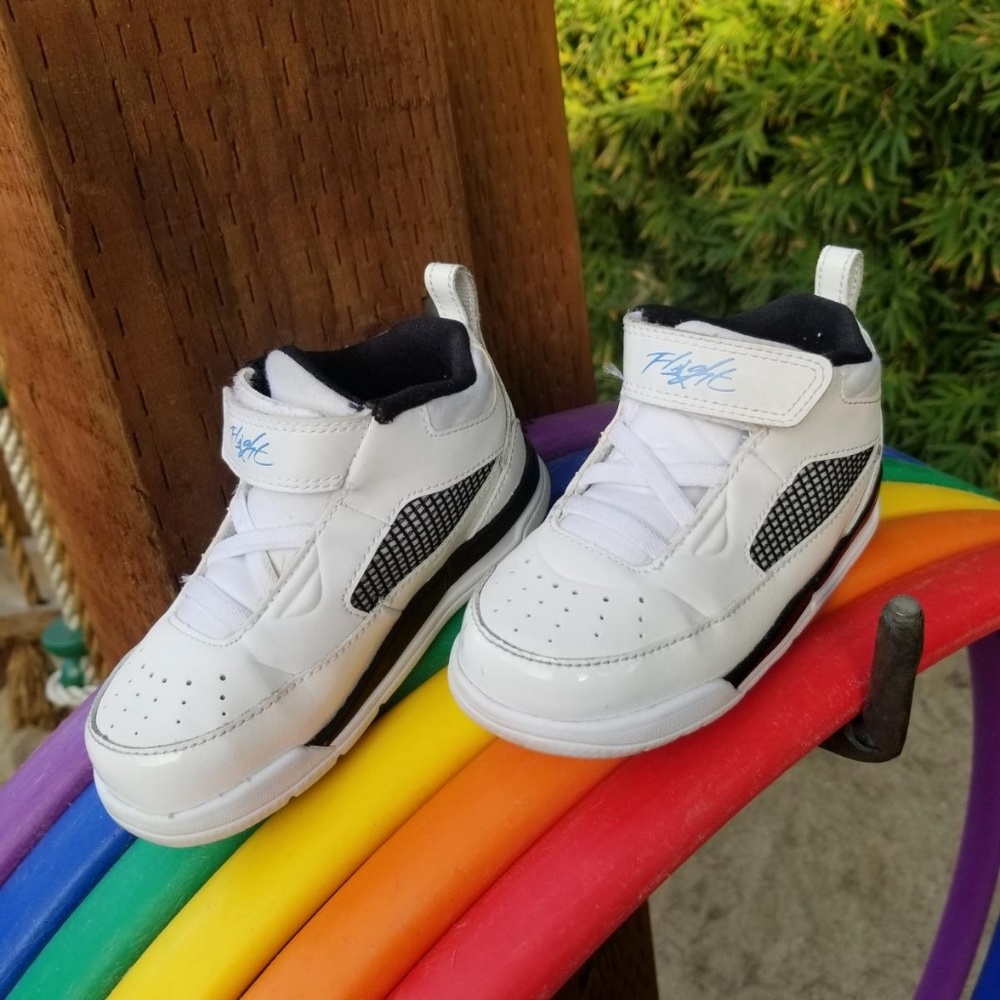 Kids Jordan shoes